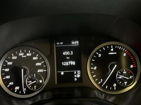 2019-Mercedes-Benz-Vito-116-22-CDI-Tourer-Pro-Auto_2