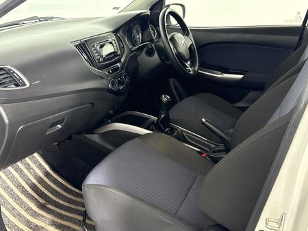 2020-Toyota-Starlet-14-XI_8