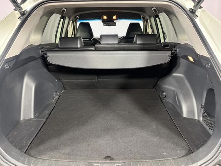 2019-Toyota-RAV4-20-VX-Auto_14