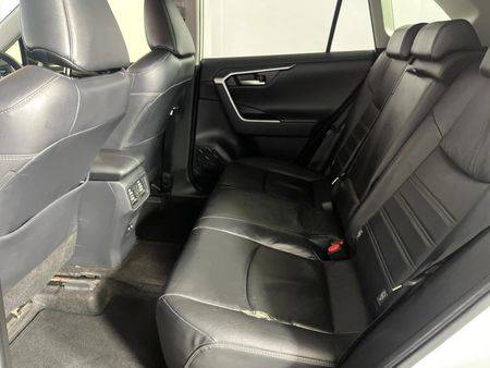 2019-Toyota-RAV4-20-VX-Auto_3
