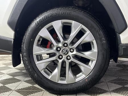 2019-Toyota-RAV4-20-VX-Auto_7