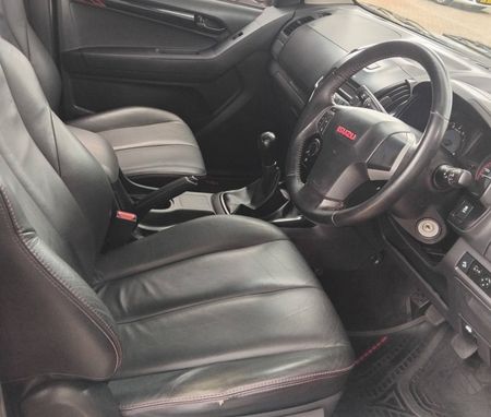 2021-Isuzu-D-Max-250-HO-X-Rider-Auto-LTD-Double-Cab_3