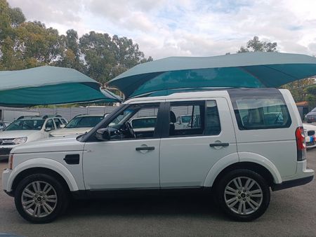 2012-Land-Rover-Discovery-4-50-V8-SE_6