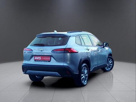 2025-Toyota-Corolla-Cross-18-XS_6