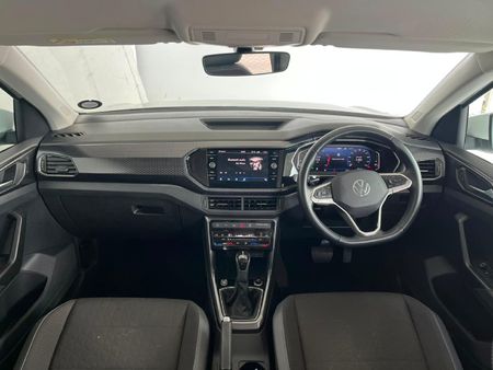 2022-Volkswagen-T-Cross-15-TSI-R-Line-Auto_12