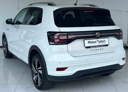 2022-Volkswagen-T-Cross-15-TSI-R-Line-Auto_4