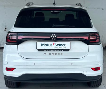 2022-Volkswagen-T-Cross-15-TSI-R-Line-Auto_5