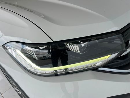 2022-Volkswagen-T-Cross-15-TSI-R-Line-Auto_8