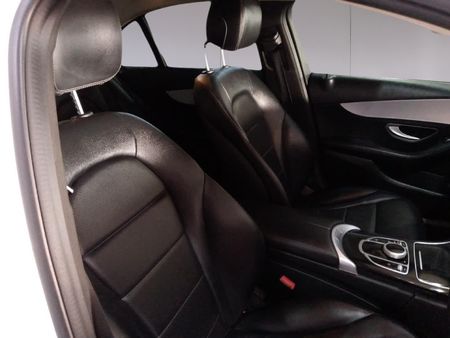 2017-Mercedes-Benz-C-Class-C-220-Bluetec-Auto_15