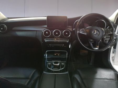 2017-Mercedes-Benz-C-Class-C-220-Bluetec-Auto_17