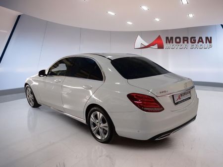 2017-Mercedes-Benz-C-Class-C-220-Bluetec-Auto_4