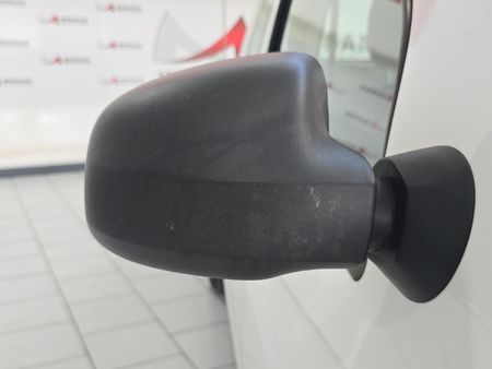 2023-Nissan-NP200-16-AC-Safety-Pack_9