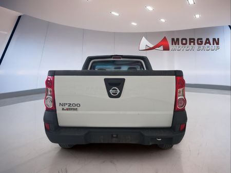 2023-Nissan-NP200-16-AC-Safety-Pack_5