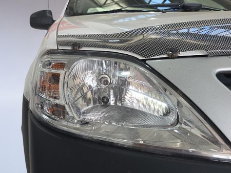 2023-Nissan-NP200-16-AC-Safety-Pack_8
