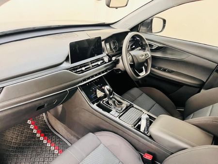 2024-Chery-Tiggo-4-Pro-15-LiT_17