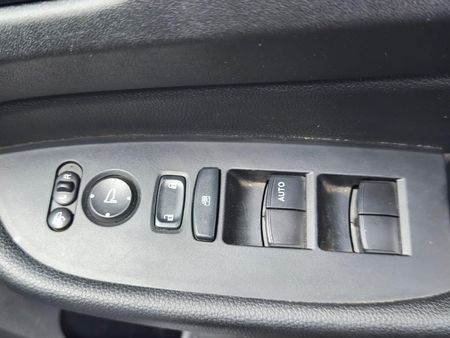 2025-Honda-Amaze-12-Trend_16