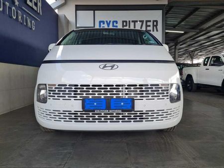2024-Hyundai-Staria-22d-Executive-Auto-11-Seat_2