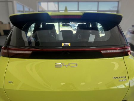 2026-BYD-Dolphin-Surf-Comfort_5