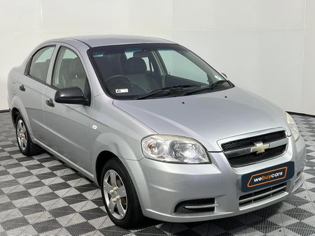 2011-Chevrolet-Aveo-16-L_14