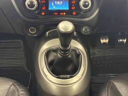 2012-Nissan-Juke-16-Acenta_10