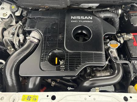 2012-Nissan-Juke-16-Acenta_13