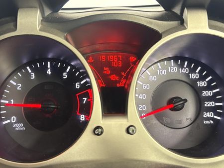 2012-Nissan-Juke-16-Acenta_2