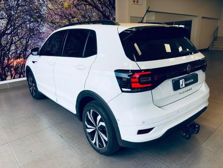 2023-Volkswagen-T-Cross-10-TSI-Comfortline_4