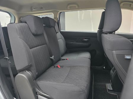 2026-Toyota-Rumion-15-S_11