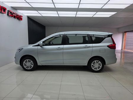 2026-Toyota-Rumion-15-S_3