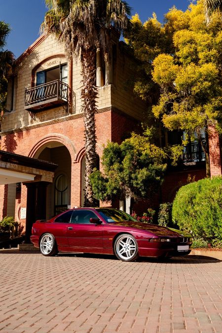 1994-BMW-8-Series-840ci-individual_25