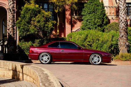 1994-BMW-8-Series-840ci-individual_7