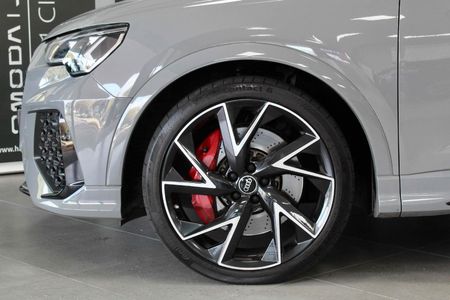 2024-Audi-RSQ3-25-TFSI-Auto_1