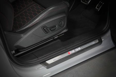 2024-Audi-RSQ3-25-TFSI-Auto_21