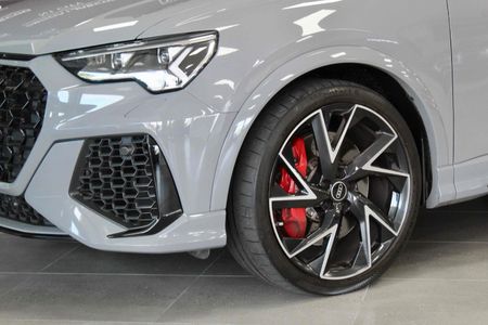 2024-Audi-RSQ3-25-TFSI-Auto_4
