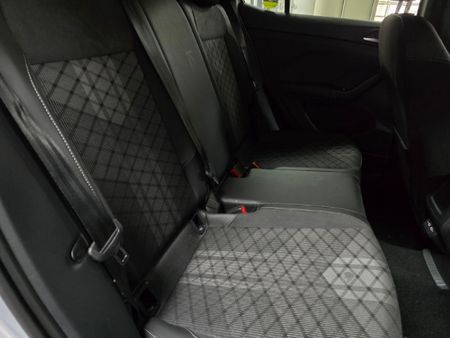 2024-Volkswagen-T-Cross-10-TSI-R-Line-Auto_14