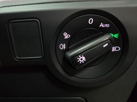2024-Volkswagen-T-Cross-10-TSI-R-Line-Auto_31
