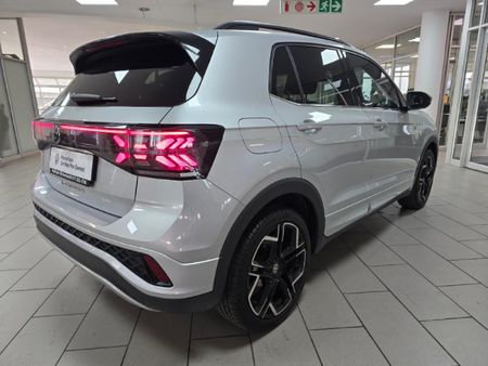 2024-Volkswagen-T-Cross-10-TSI-R-Line-Auto_8