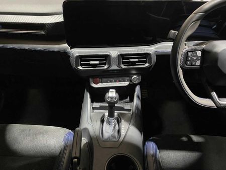 2025-Ford-Mustang-Dark-Horse-Fastback_25