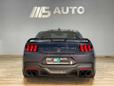 2025-Ford-Mustang-Dark-Horse-Fastback_4