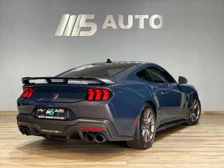 2025-Ford-Mustang-Dark-Horse-Fastback_7