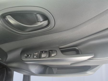 2026-Nissan-Navara-25-DDTi-PRO-2X-Auto-Double-Cab_14