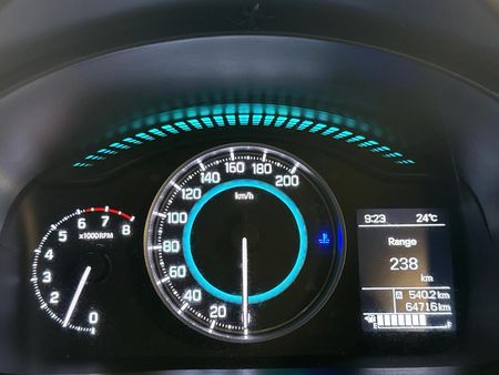 2018-Suzuki-Ignis-12-GLX_2