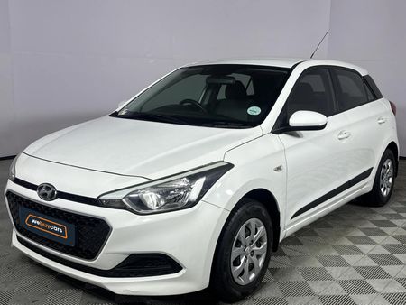 2018-Hyundai-i20-12-Motion_0