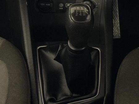 2018-Hyundai-i20-12-Motion_10