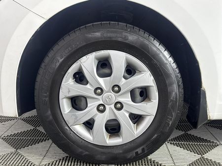 2018-Hyundai-i20-12-Motion_4