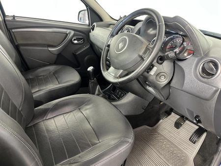 2017-Renault-Duster-16-Dynamique_9