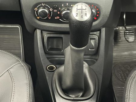2017-Renault-Duster-16-Dynamique_10