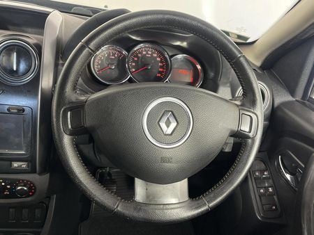 2017-Renault-Duster-16-Dynamique_12