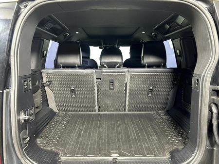 2021-Land-Rover-Defender-110-D240-HSE-X-Dynamic-177kw_14