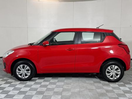 2022-Suzuki-Swift-12-GL-Auto_19